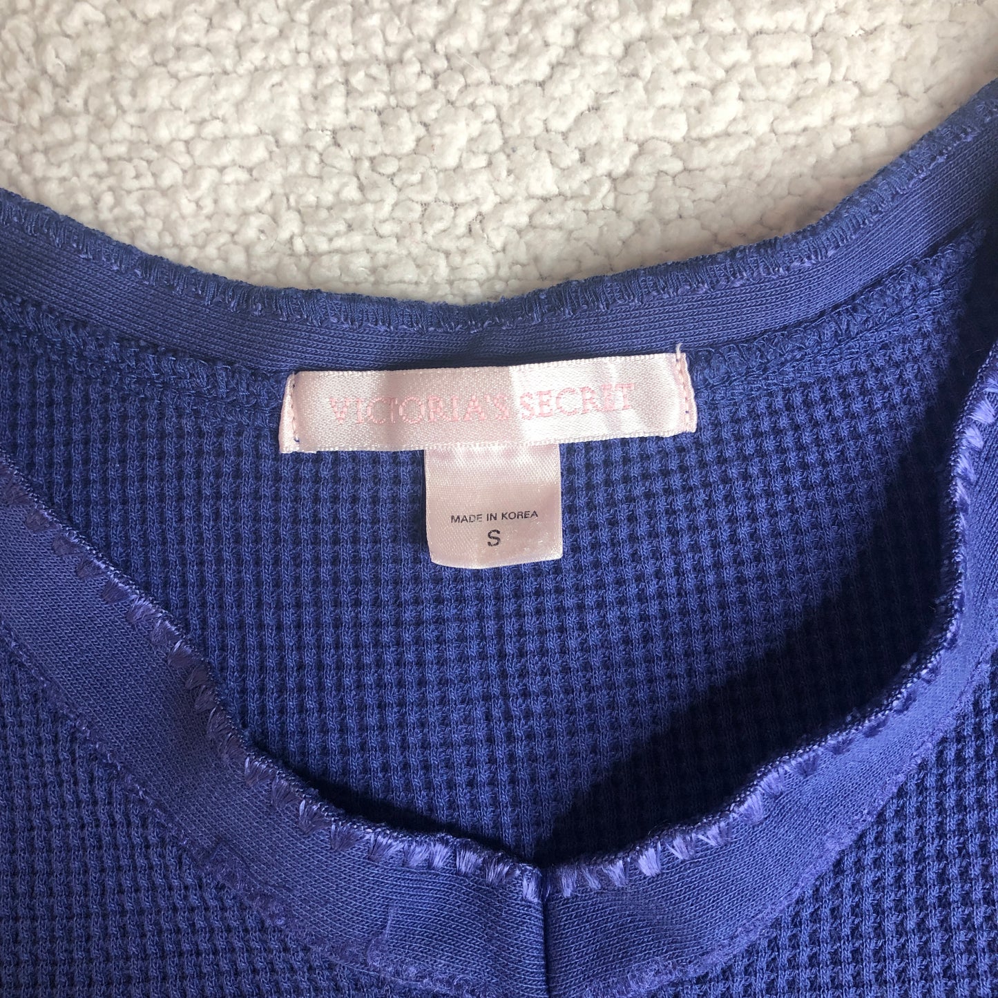Victoria's Secret blue waffle knit thermal vneck cropped short sleeve top