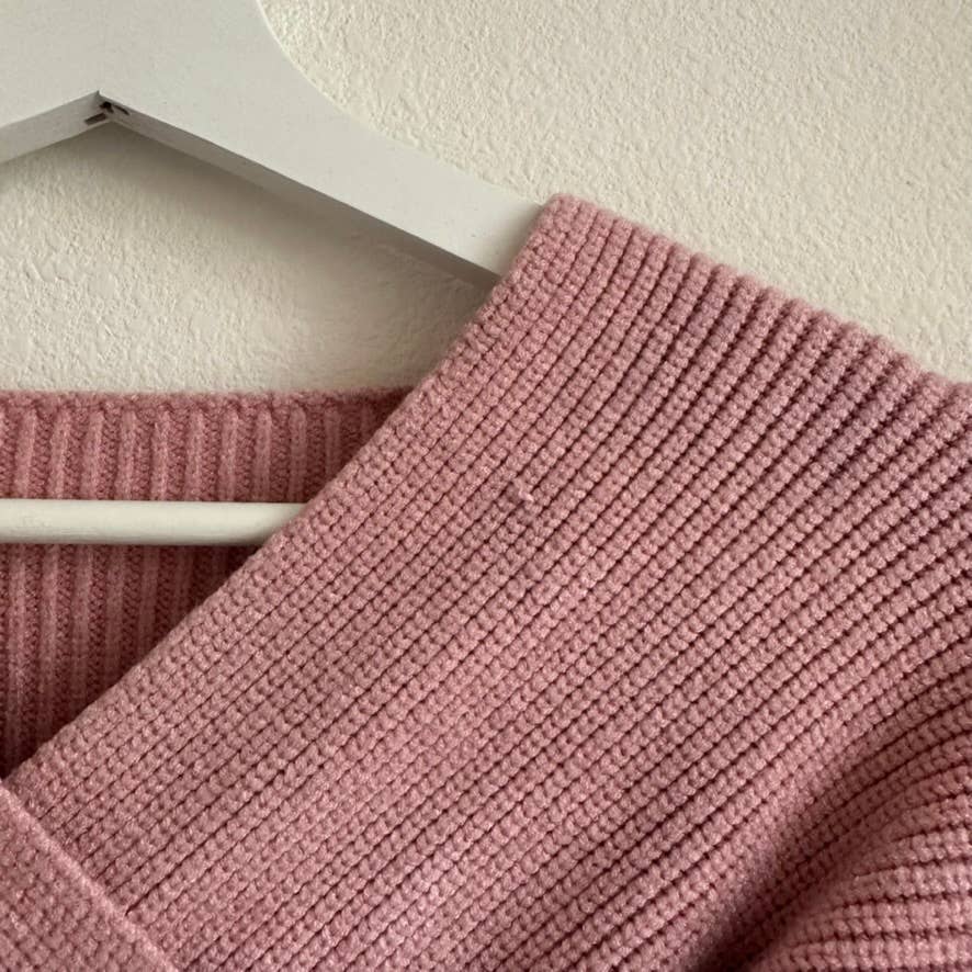 Pink criss cross X front cropped knit sweater